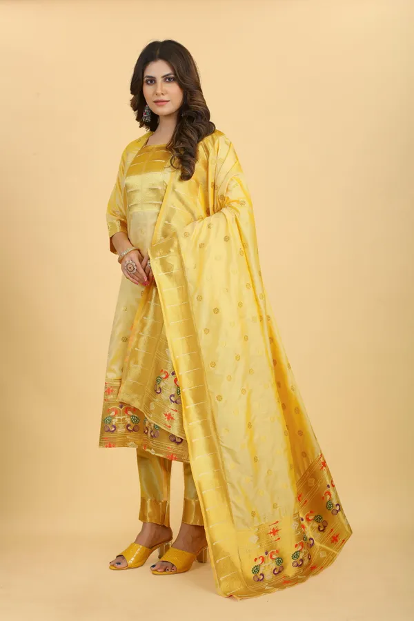 Cream_Colour_Paithani_Suit_Unstitch_Fabric_with_Dupatta